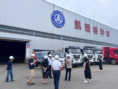 深化产教融合，助力技术推广——金融学院访企拓岗走进重庆市凯瑞特种车